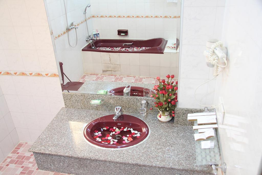 Excel Palace Hotel Rangun Zewnętrze zdjęcie