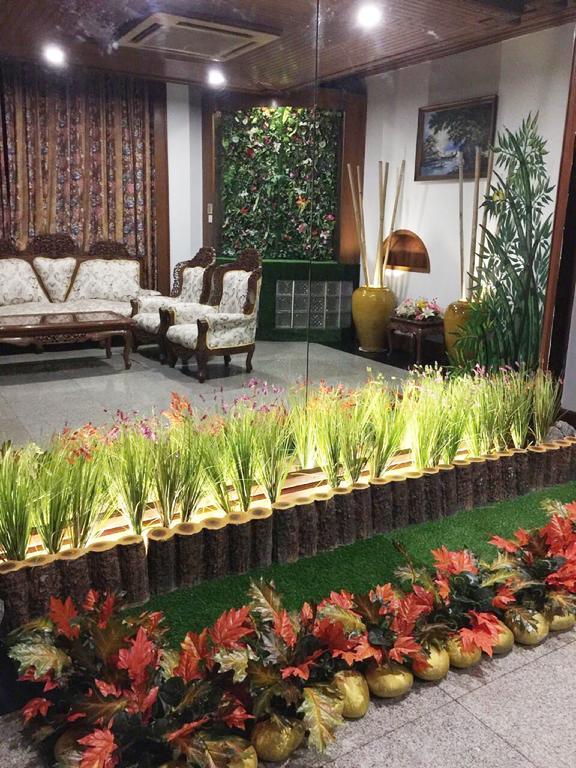 Excel Palace Hotel Rangun Zewnętrze zdjęcie