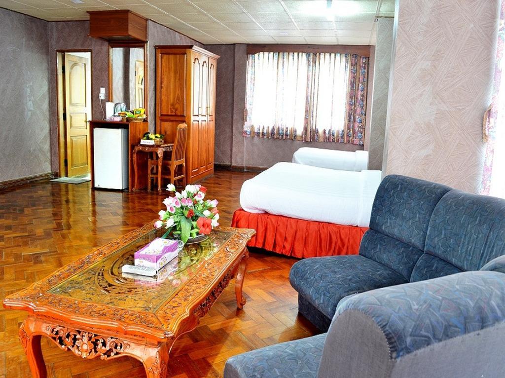 Excel Palace Hotel Rangun Zewnętrze zdjęcie